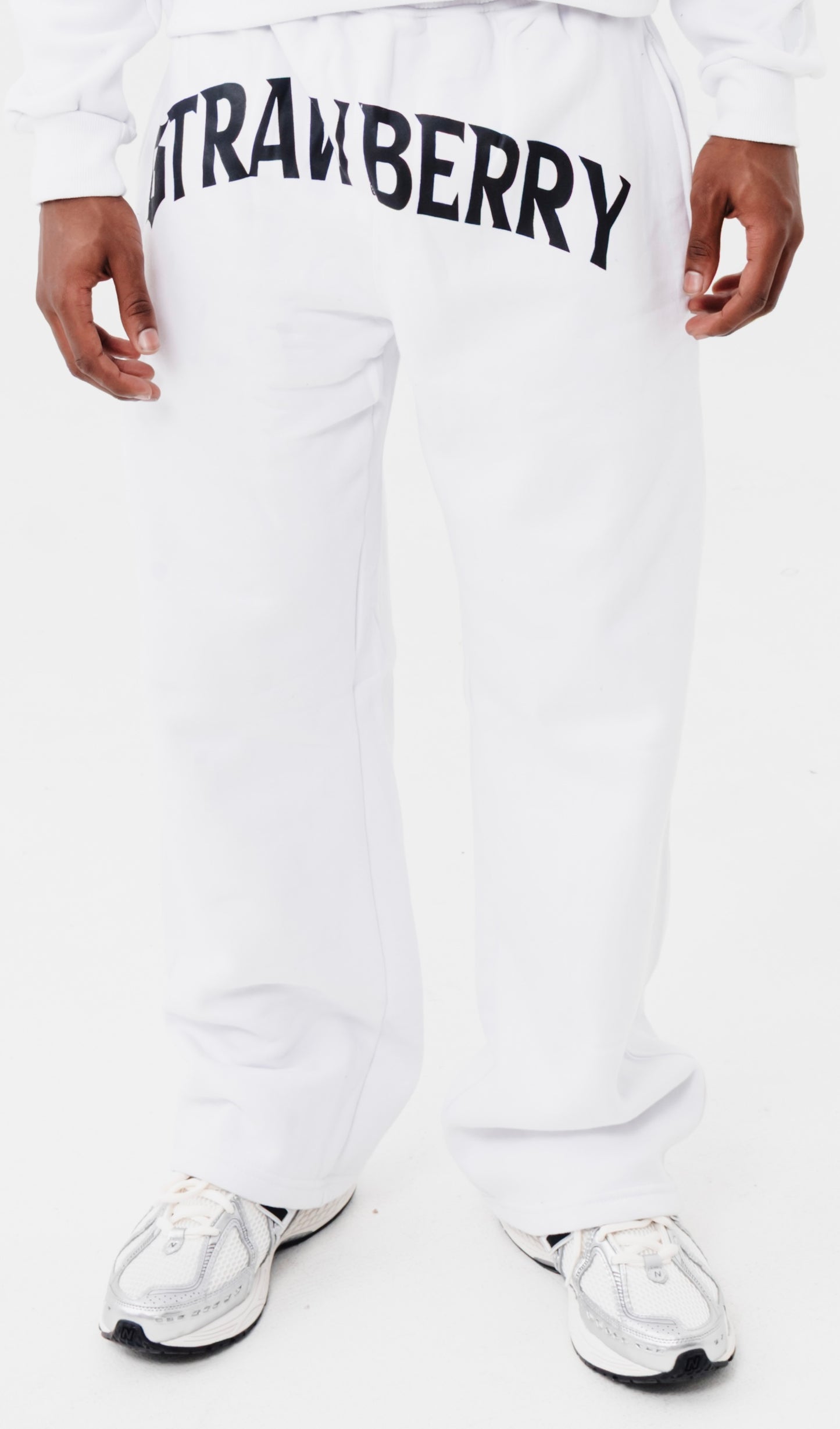 STRAWBERRY SWEATPANTS VOL 1 WHITE